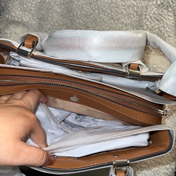 Kate spade Leila satchel in gingerbread. New with tags. - Picture 3 of 4